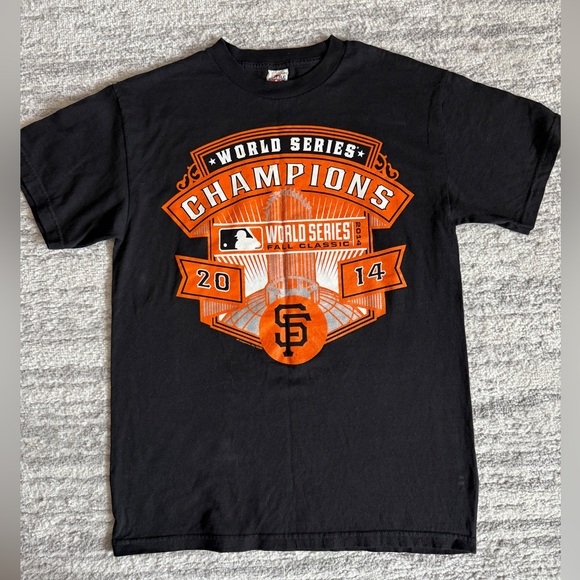 Other - San Francisco Giants World Series Champions T-Shirt - Black and Orange